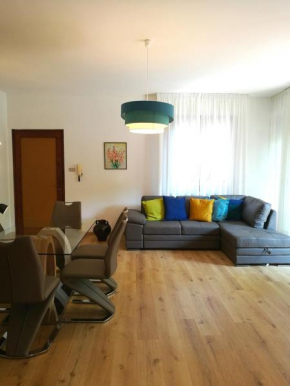 Darina - Immobiliare Azzurra